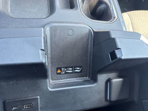 Used 2025 Chevrolet Silverado 1500 LT Trail Boss w/ Dark Appearance Package AWD/4WD image 29