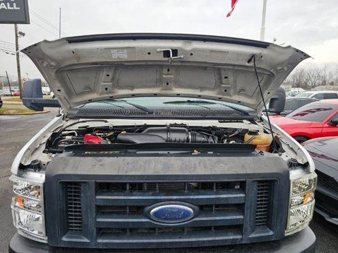 Used 2012 Ford E-450 and Econoline 450 Super Duty RWD image 28