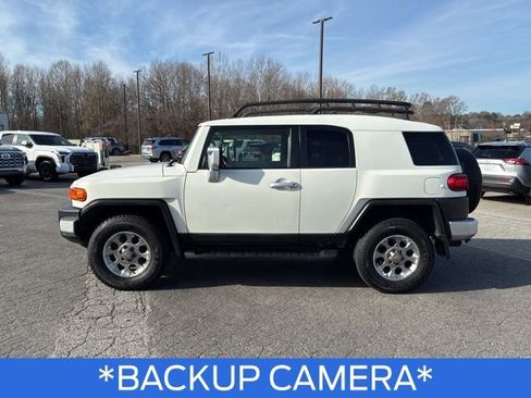 Used 2012 Toyota FJ Cruiser 4WD image 6