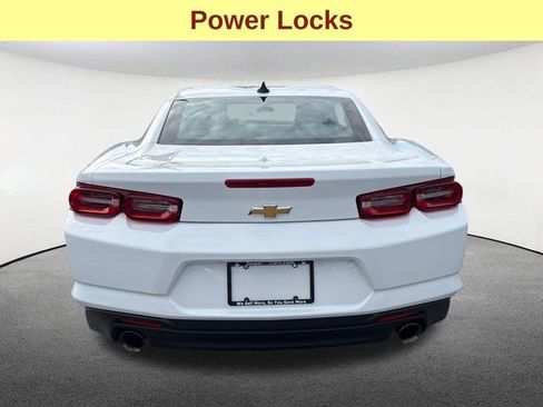 Used 2024 Chevrolet Camaro LT RWD image 11