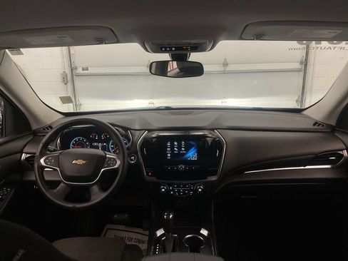 Used 2019 Chevrolet Traverse LS AWD/4WD image 12