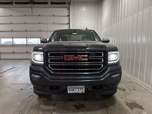 Used 2019 GMC Sierra 1500 Limited w/ Elevation Edition image 3
