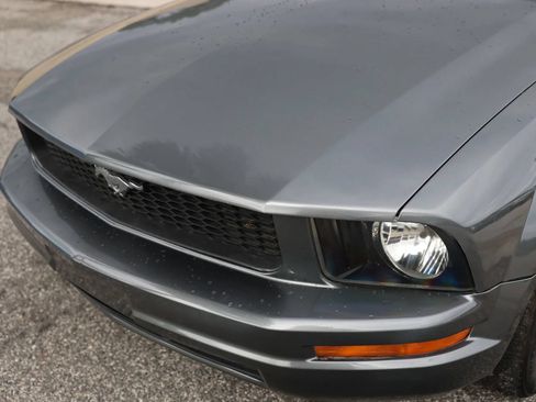 Used 2007 Ford Mustang Coupe RWD image 15