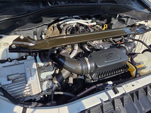 Used 2021 Ford Explorer Platinum w/ Equipment Group 601A AWD/4WD image 27