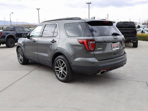 Used 2016 Ford Explorer Sport w/ Equipment Group 401A image 4