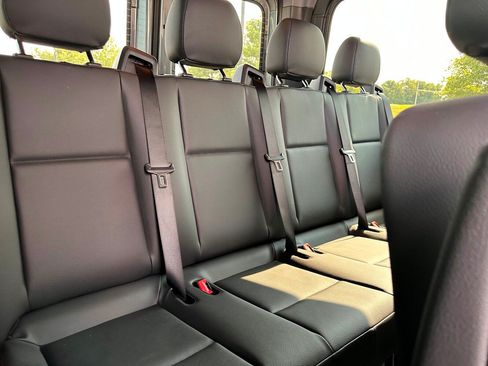 Certified 2024 Mercedes-Benz Sprinter 2500 image 21
