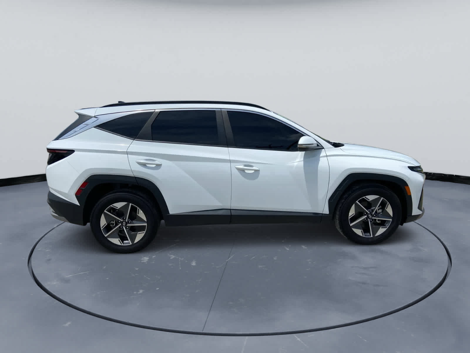 Used 2025 Hyundai Tucson SEL FWD image 10