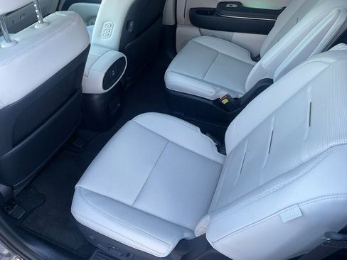 New 2026 Hyundai Palisade Calligraphy image 17