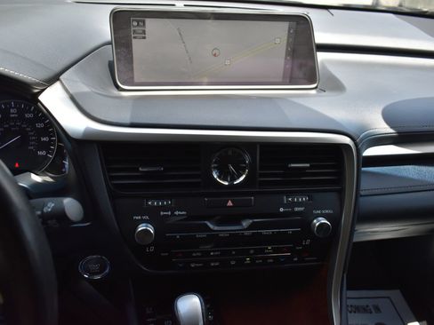 Used 2019 Lexus RX 350 AWD w/ Navigation Package image 26