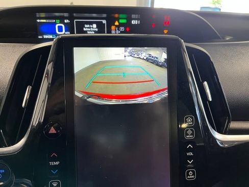 Used 2018 Toyota Prius Prime Premium w/ Carpet Mat Package FWD image 27