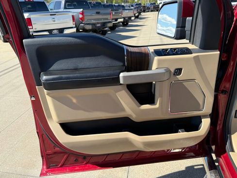Used 2017 Ford F150 Lariat w/ Equipment Group 501A Mid AWD/4WD image 21