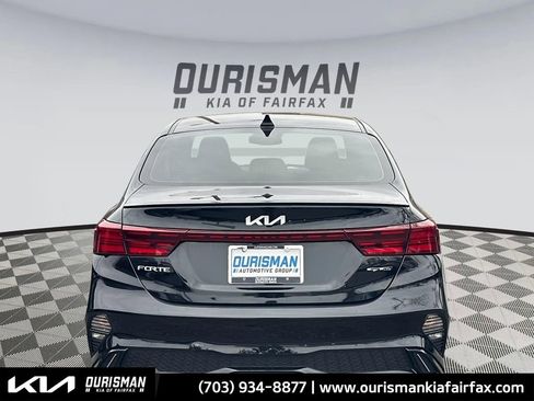 Used 2024 Kia Forte GT-Line w/ GT-Line Premium Package image 5