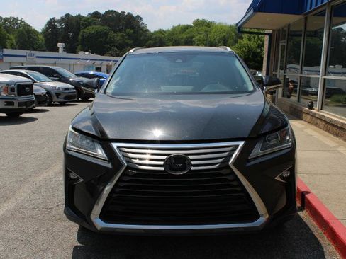 Used 2017 Lexus RX 350 FWD image 2