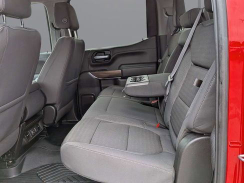 Used 2021 Chevrolet Silverado 1500 RST image 15