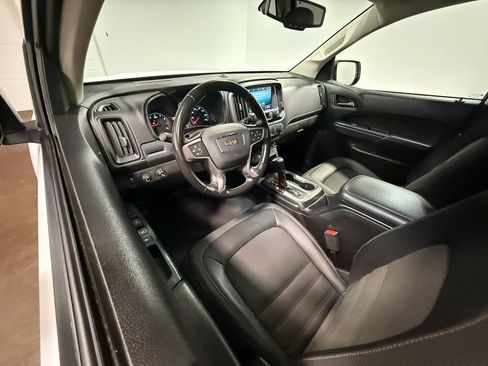 Used 2021 GMC Canyon AT4 image 2