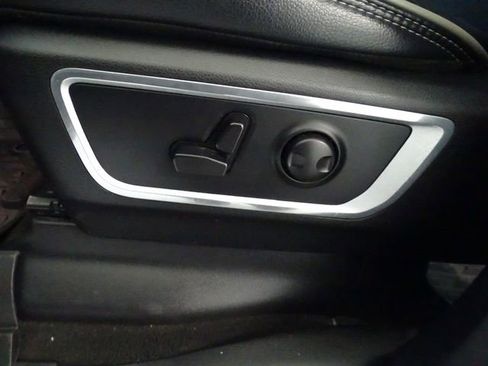 Certified 2023 RAM 1500 Laramie AWD/4WD image 3