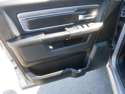 Used 2022 RAM 1500 Classic Warlock w/ Electronics Group AWD/4WD image 22