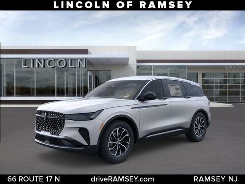 New 2026 Lincoln Nautilus Premier AWD/4WD image 1