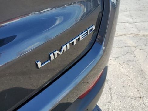 Certified 2022 Jeep Compass Limited AWD/4WD image 29