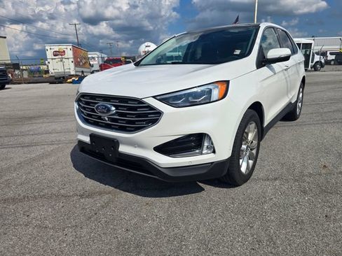 Used 2020 Ford Edge Titanium w/ Equipment Group 301A AWD/4WD image 7