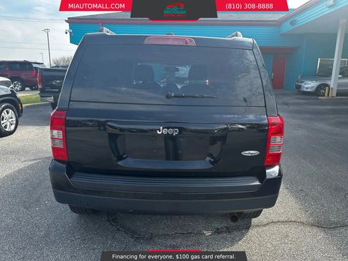 Used 2015 Jeep Patriot High Altitude FWD image 4