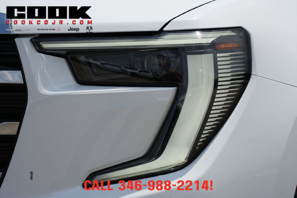 Used 2026 GMC Acadia Elevation w/ Elevation Premium Package FWD image 28