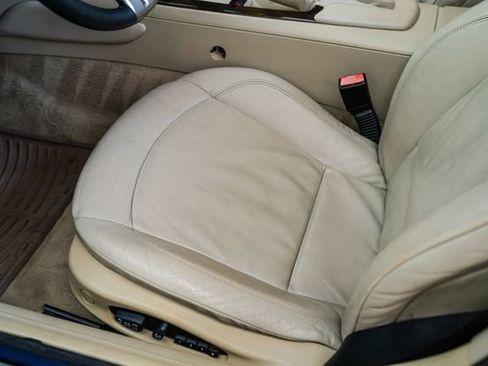 Used 2008 BMW Z4 3.0i image 57