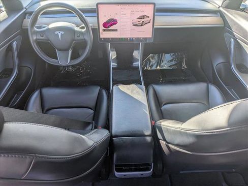 Used 2020 Tesla Model 3 Long Range image 18