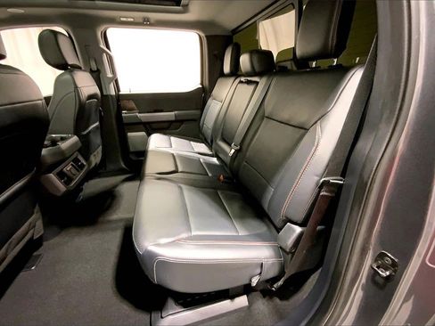 Used 2024 Ford F250 Lariat w/ Lariat Ultimate Package image 19