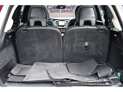 Used 2024 Volvo XC90 B6 Plus w/ Protection Package Premier AWD/4WD image 24