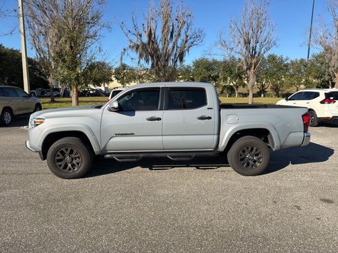 Used 2021 Toyota Tacoma SR5 image 2