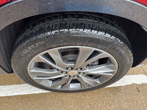 Used 2022 Chevrolet Blazer Premier w/ Driver Confidence II Package image 7