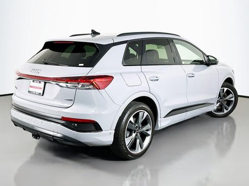 Used 2024 Audi Q4 e-tron Prestige AWD/4WD image 14