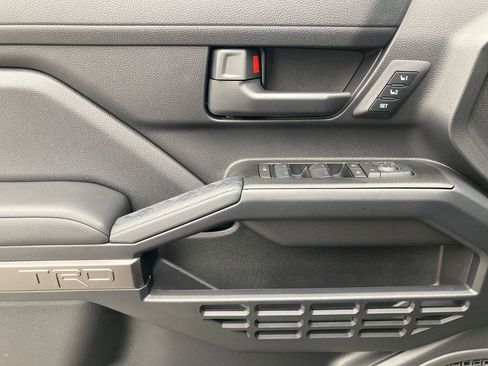 New 2026 Toyota 4Runner TRD Off-Road Premium image 13