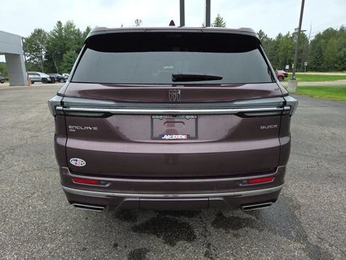 Used 2025 Buick Enclave Avenir w/ Super Cruise Package AWD/4WD image 32