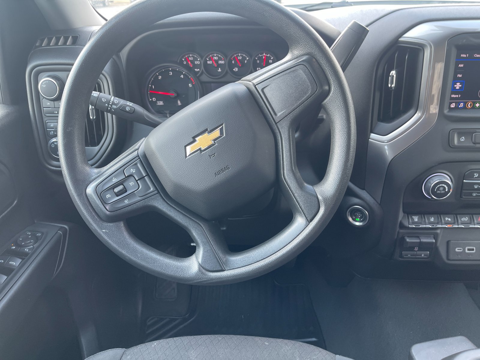 Used 2024 Chevrolet Silverado 2500 Custom w/ Custom Value Package AWD/4WD image 16