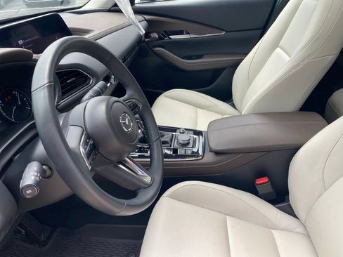 Certified 2025 MAZDA CX-30 AWD 2.5 S w/ Premium Package image 18