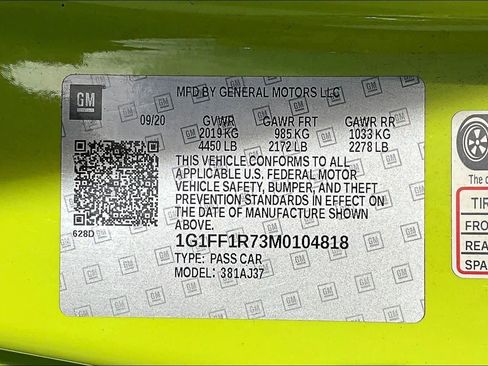 Used 2021 Chevrolet Camaro LT w/ RS Package image 26