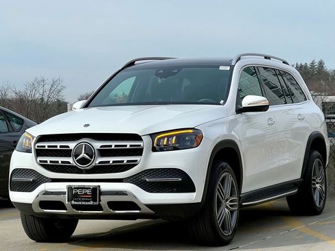 Certified 2023 Mercedes-Benz GLS 450 4MATIC image 4