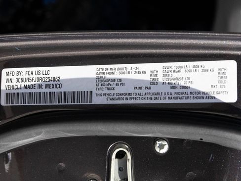 Used 2024 RAM 2500 Laramie w/ Night Edition image 84