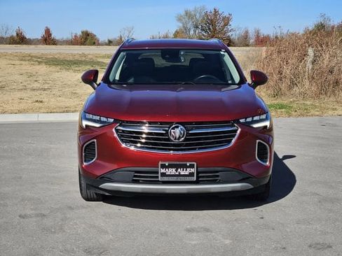 Used 2023 Buick Envision Essence image 2