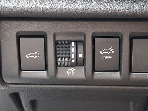 Used 2020 Subaru Outback Onyx Edition XT AWD/4WD image 23