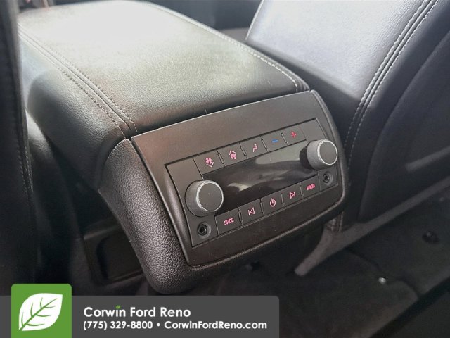 Used 2015 GMC Acadia Denali AWD/4WD image 29