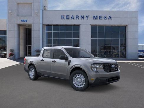 New 2025 Ford Maverick XL image 31