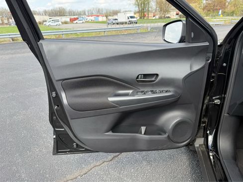 Used 2025 Nissan Kicks Play S image 20