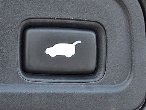 Used 2021 Honda Pilot Elite image 32