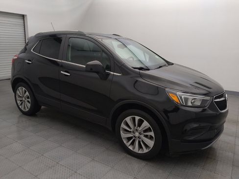 Used 2020 Buick Encore Preferred FWD image 11