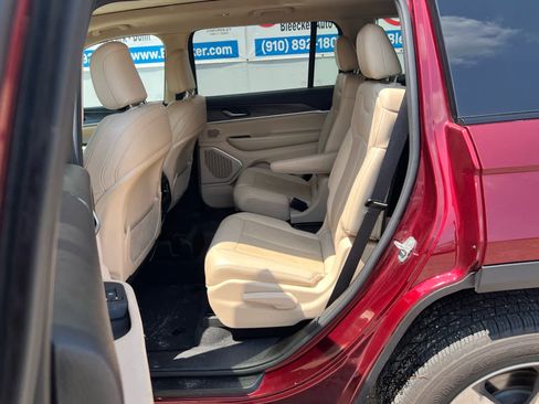 Used 2021 Jeep Grand Cherokee L Limited image 34