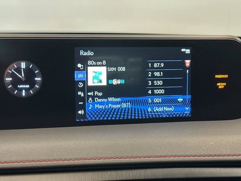 Used 2019 Lexus UX 200 F Sport w/ F Sport Premium Package FWD image 18