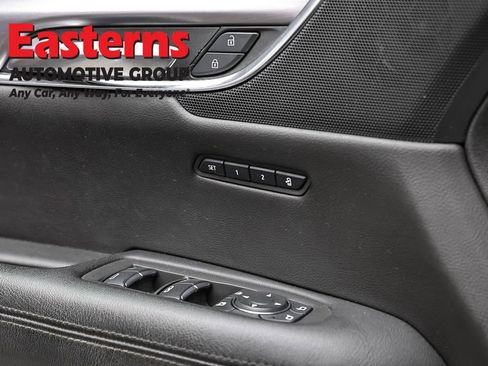 Used 2019 Cadillac XT5 Luxury image 21